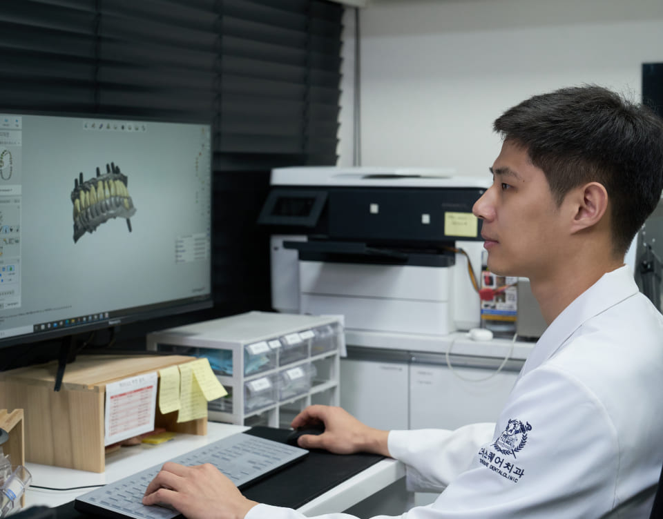 더스퀘어치과 | 더스퀘어치과 첨단 장비 턱관절 CAD Exocad & 3Shape