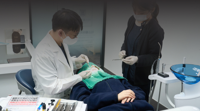 더스퀘어치과 | 서울대 교정과 전문의 책임진료 광화문 대표 치아교정 치과